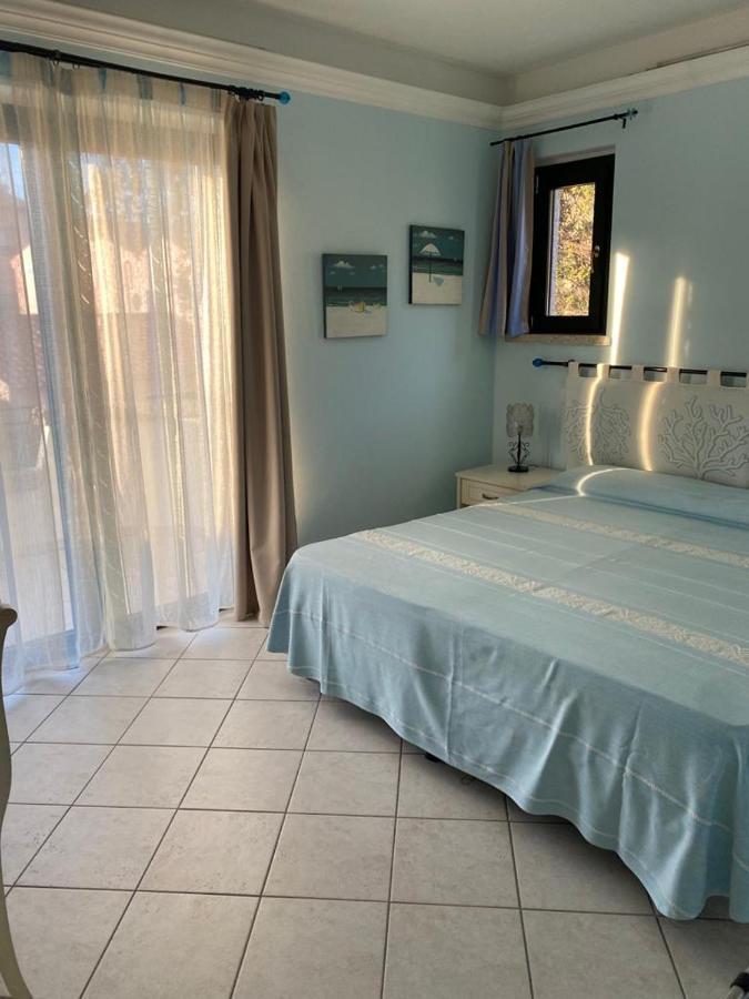 B&B Le Farfalle Palau Buitenkant foto