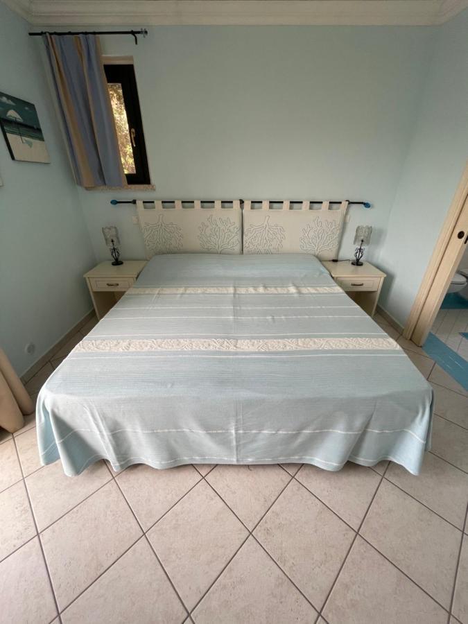 B&B Le Farfalle Palau Buitenkant foto