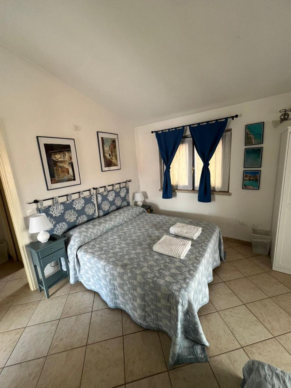 B&B Le Farfalle Palau Buitenkant foto